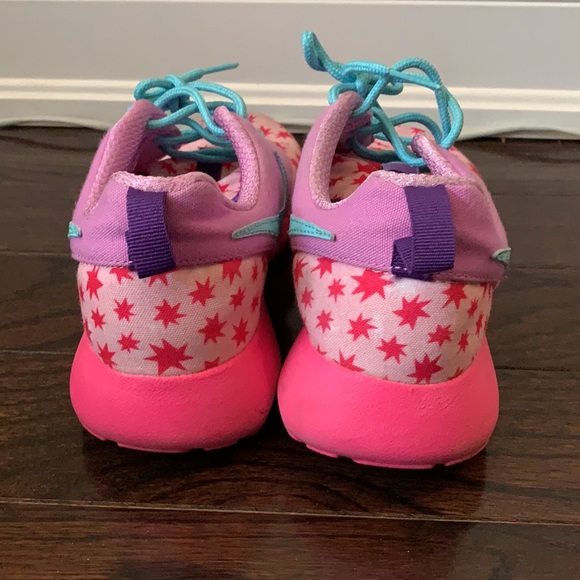 Nike (5.5Y) - Picture 4 of 9